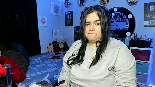 Luise Meyrink online show from 12-05-25, 03:48