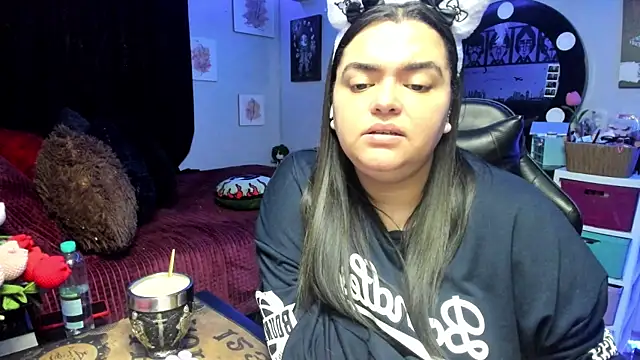 Luise Meyrink online show from 04-08-26, 03:50