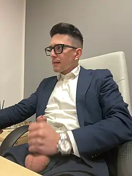 Snapshot of masterboss_ chatting on 02-05-25, 12:38 masterboss online show from 02-05-25, 12:38