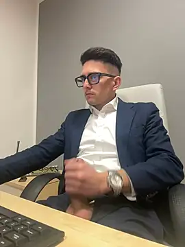 Snapshot of masterboss_ chatting on 03-12-25, 12:36 masterboss online show from 03-12-25, 12:36