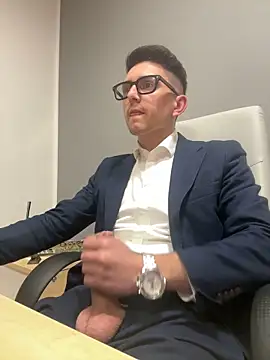 Snapshot of masterboss_ chatting on 03-12-25, 07:59 masterboss online show from 03-12-25, 07:59