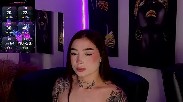  brenna hanson online show from 11-11-25, 07:25