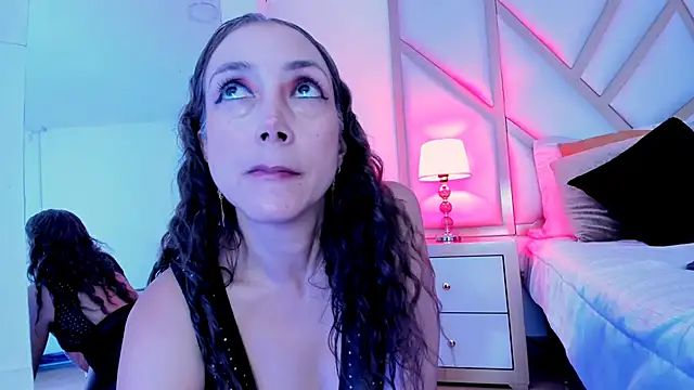 Jolie-bonnet online show from 02-01-25, 01:55