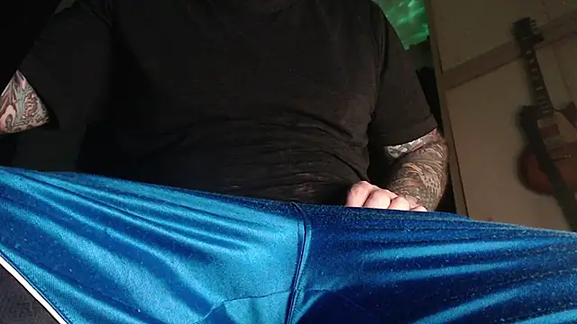 Snapshot of zedizded77 chatting on 10-30-25, 12:23 zedizded77 online show from 10-30-25, 12:23