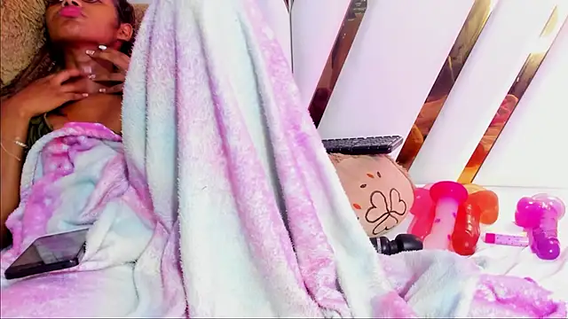 Ebony beautifull online show from 12-27-24, 08:24