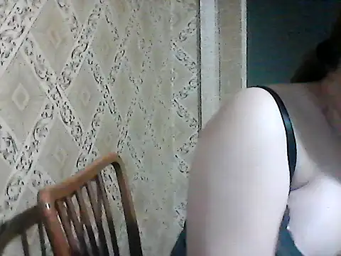 Elizabeth Meow online show from 04-02-26, 04:26