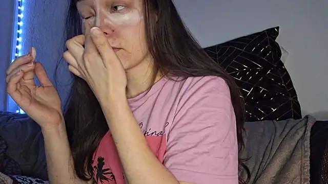 Cyndee Winter online show from 12-26-24, 02:37