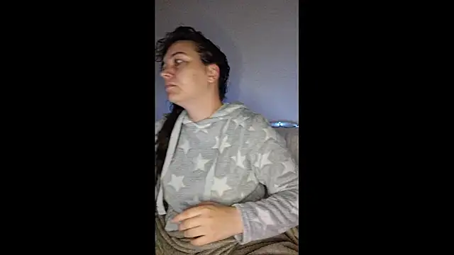 Cyndee Winter online show from 10-28-25, 06:10