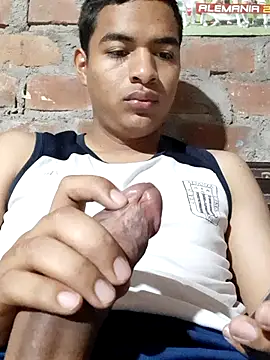 Snapshot of Blaximental2202 chatting on 02-17-26, 10:34 Blaximental2202 online show from 02-17-26, 10:34