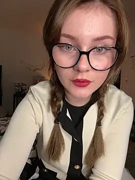 Snapshot of MaribelRiver chatting on 01-03-25, 05:42 MaribelRiver online show from 01-03-25, 05:42
