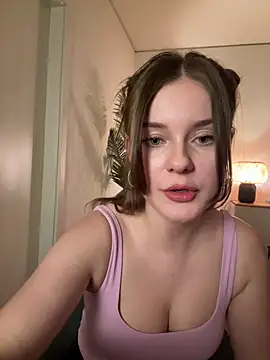 Snapshot of MaribelRiver chatting on 03-09-26, 10:58 MaribelRiver online show from 03-09-26, 10:58