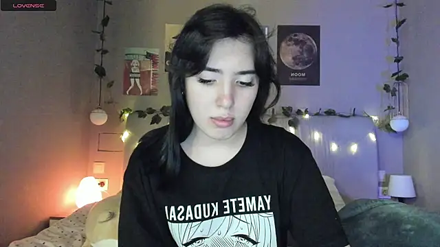 Anisawithlove online show from 12-17-24, 05:15