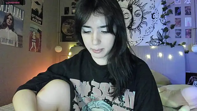 Anisawithlove online show from 01-21-25, 06:02