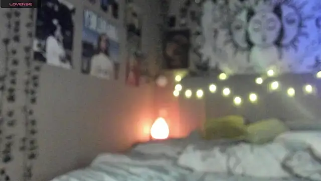 Anisawithlove online show from 02-19-25, 03:38