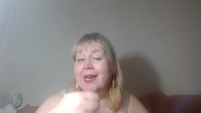 Blasflittchen online show from 01-18-25, 04:42