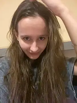 babywaifu online show from 02-13-25, 04:39