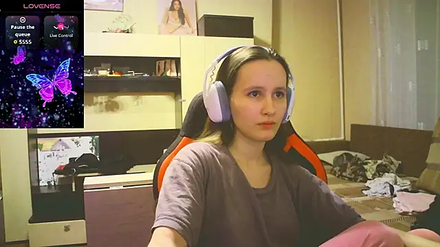 babywaifu online show from 09-27-25, 06:13