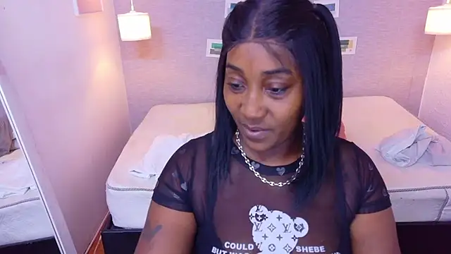 kiara evanss online show from 04-02-26, 08:06