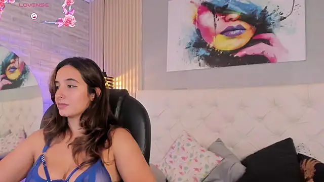 emma  smith1 online show from 02-24-25, 03:53