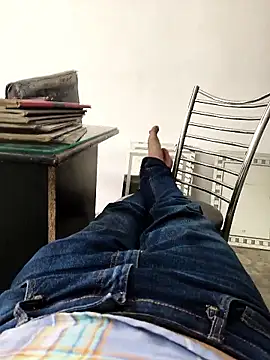 lund lol online show from 10-24-25, 10:44