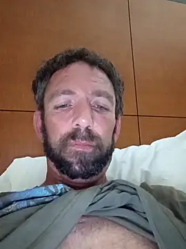 Treemandude online show from 10-31-25, 06:20