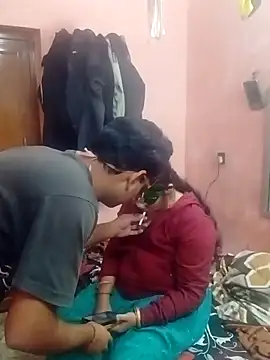 Snapshot of realjony83 chatting on 01-06-26, 12:31 realjony83 online show from 01-06-26, 12:31