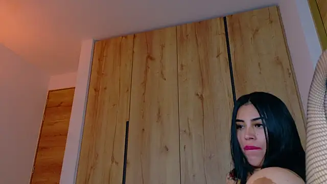 Snapshot of Sofhia_cruz chatting on 01-05-25, 01:56 Sofhia cruz online show from 01-05-25, 01:56