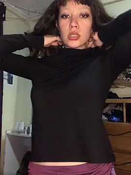 Fo0xybby online show from 06-18-26, 02:12