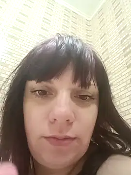 Snapshot of Jane_Luste chatting on 02-21-25, 03:45 Jane Luste online show from 02-21-25, 03:45