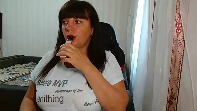 Jane Luste online show from 06-03-26, 08:17