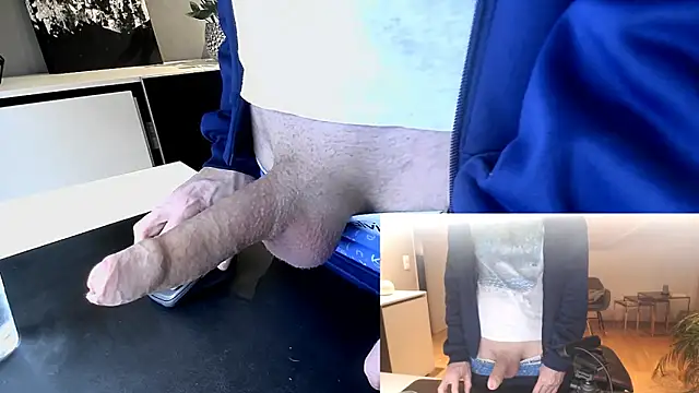 Snapshot of sperma_tributes chatting on 02-14-26, 09:00 sperma tributes online show from 02-14-26, 09:00