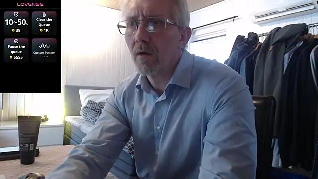 Snapshot of tom-swede chatting on 02-06-26, 12:08 tom-swede online show from 02-06-26, 12:08