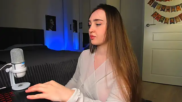 celestialanggel online show from 04-24-26, 08:33