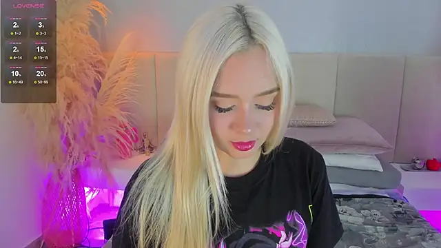 sofia pamela online show from 09-26-25, 07:29