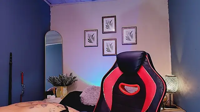 Snapshot of JadaRoberts chatting on 01-19-26, 12:20 JadaRoberts online show from 01-19-26, 12:20