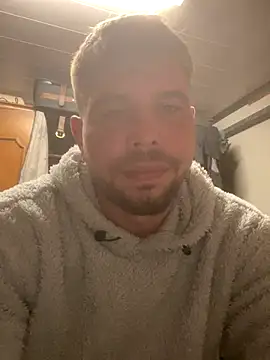 Snapshot of Johnnyhaker chatting on 12-02-24, 05:48 Johnnyhaker online show from 12-02-24, 05:48