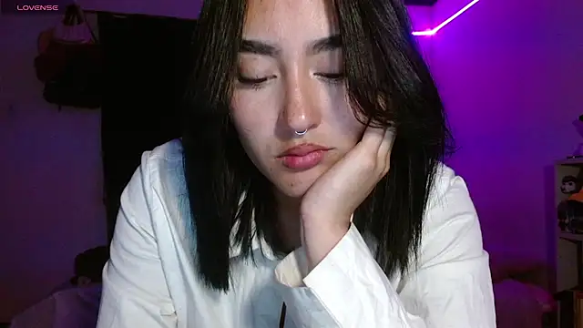 Snapshot of ludo_kitty chatting on 07-16-26, 12:27 ludo kitty online show from 07-16-26, 12:27