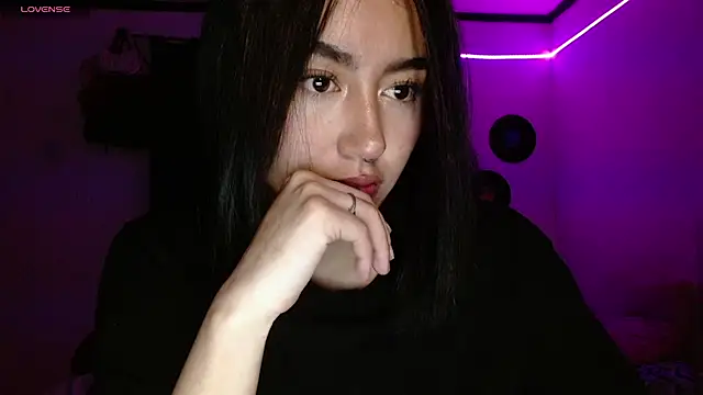 Snapshot of ludo_kitty chatting on 07-22-26, 03:53 ludo kitty online show from 07-22-26, 03:53