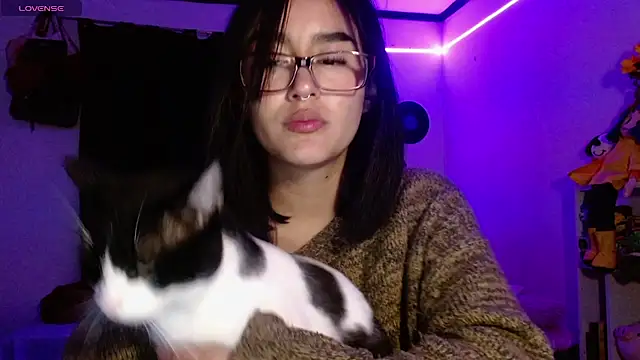Snapshot of ludo_kitty chatting on 07-23-26, 03:59 ludo kitty online show from 07-23-26, 03:59