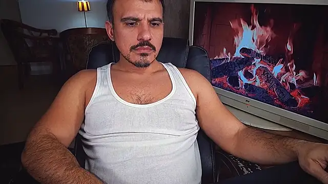 officeman7 online show from 12-27-24, 05:37