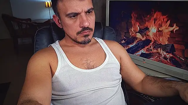 officeman7 online show from 02-04-25, 06:38