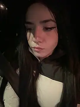 Snapshot of ShannonShanny chatting on 01-27-25, 12:01 ShannonShanny online show from 01-27-25, 12:01