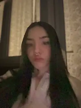 Snapshot of ShannonShanny chatting on 02-21-25, 06:48 ShannonShanny online show from 02-21-25, 06:48