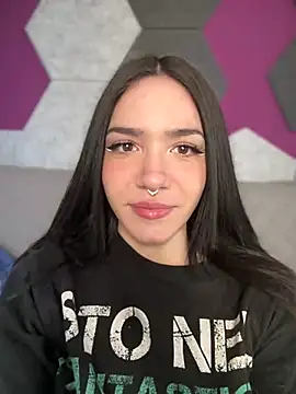 Snapshot of ShannonShanny chatting on 03-19-25, 10:11 ShannonShanny online show from 03-19-25, 10:11