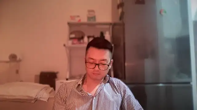 wangjian2324 online show from 02-16-25, 09:27