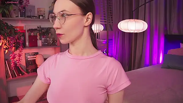 Snapshot of askaudrey_ chatting on 12-05-24, 01:38 askaudrey online show from 12-05-24, 01:38