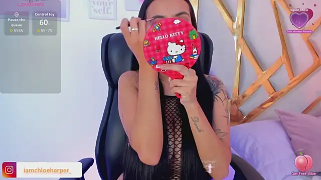 ChloeHarper  online show from 11-10-25, 07:02