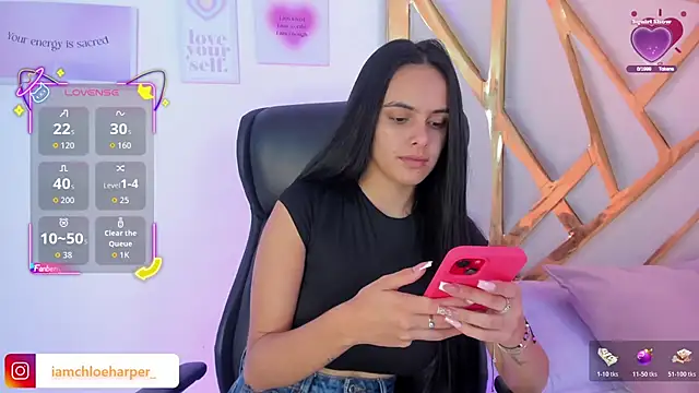 ChloeHarper  online show from 11-21-25, 06:50