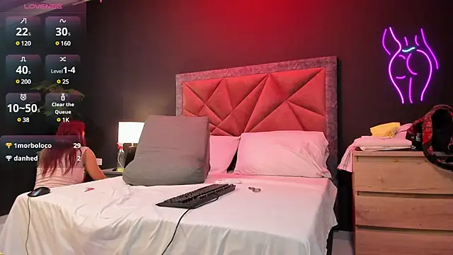 mia milff online show from 02-07-25, 09:15