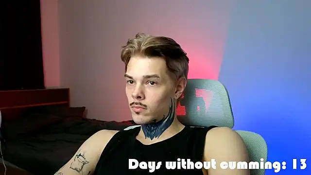 DENIS HERE online show from 04-16-26, 06:41